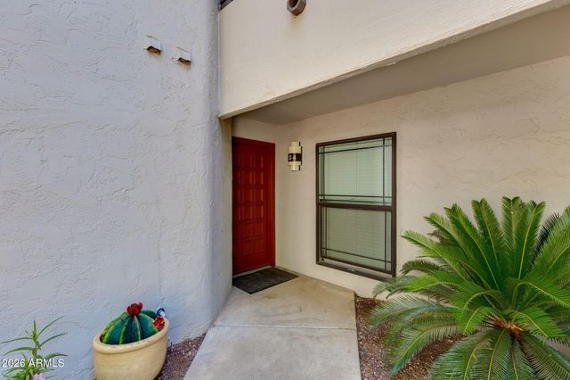 5207 N 24TH Street 104, Phoenix, AZ 85016