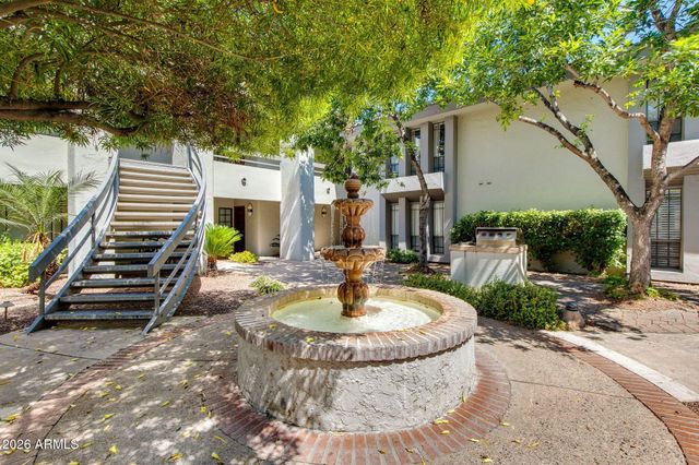 5207 N 24TH Street 104, Phoenix, AZ 85016