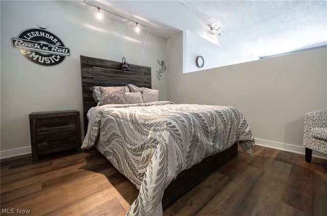 408 W Saint Clair Avenue 607, Cleveland, OH 44113