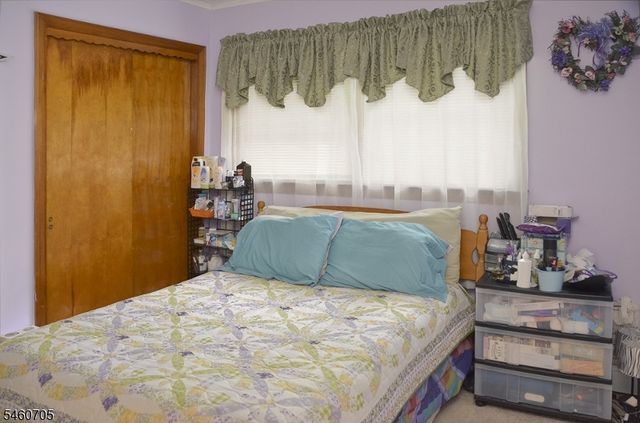 7 Salmon Lane, Roxbury Twp., NJ 07852