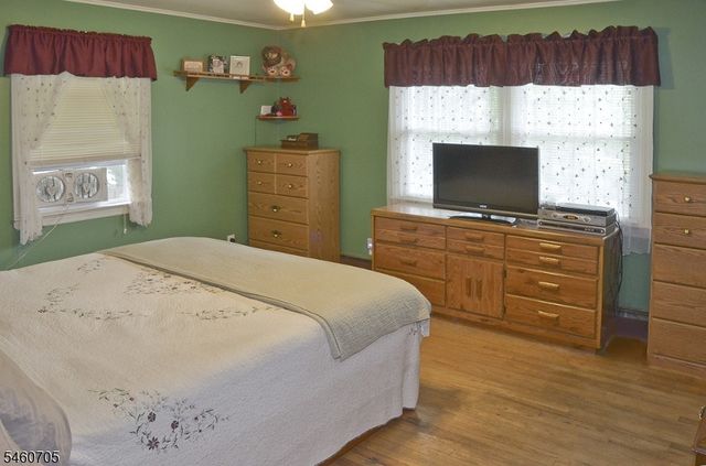 7 Salmon Lane, Roxbury Twp., NJ 07852