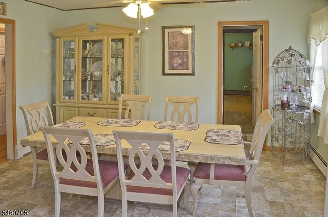 7 Salmon Lane, Roxbury Twp., NJ 07852