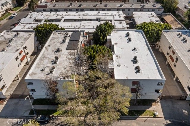 5652 Yolanda Avenue 7, Tarzana (los Angeles), CA 91356