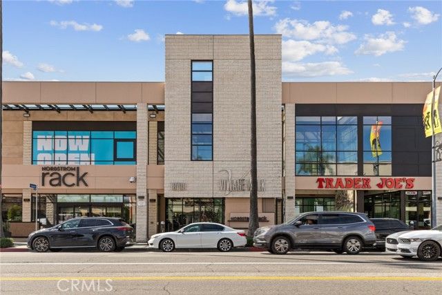 5652 Yolanda Avenue 7, Tarzana (los Angeles), CA 91356