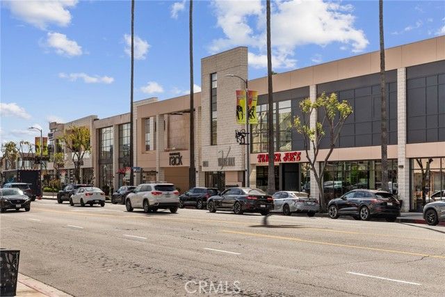 5652 Yolanda Avenue 7, Tarzana (los Angeles), CA 91356