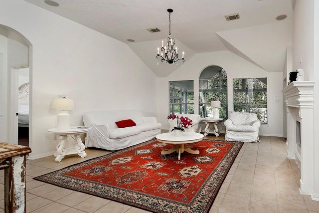 174 N Wimberly Way, The Woodlands, TX 77385