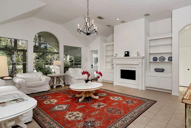 174 N Wimberly Way, The Woodlands, TX 77385