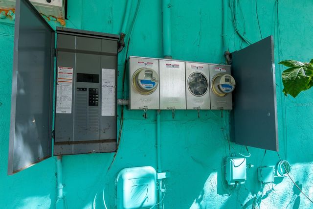 610 N EAST AVENUE, Sarasota, FL 34237