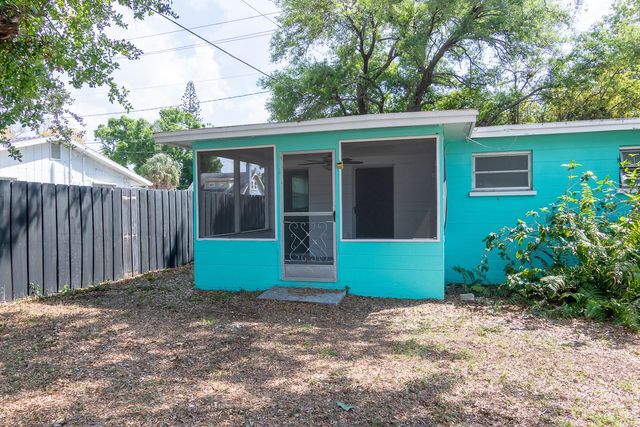 610 N EAST AVENUE, Sarasota, FL 34237