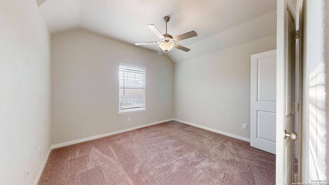 5911 Akin Glen, San Antonio, TX 78261