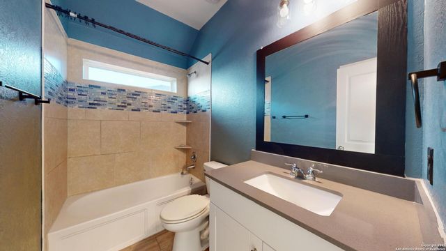 5911 Akin Glen, San Antonio, TX 78261