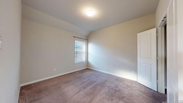 5911 Akin Glen, San Antonio, TX 78261