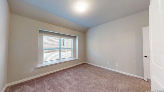 5911 Akin Glen, San Antonio, TX 78261