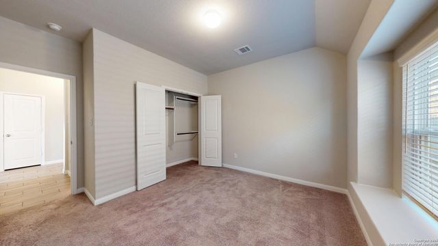 5911 Akin Glen, San Antonio, TX 78261