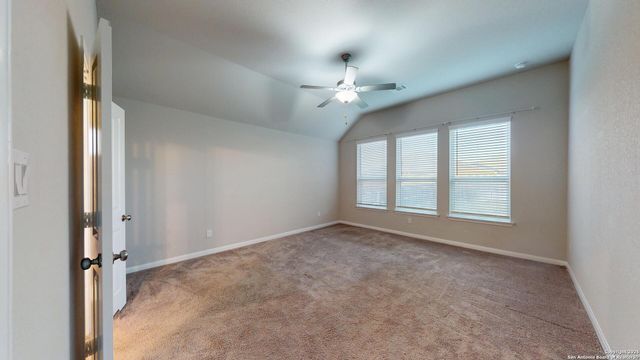 5911 Akin Glen, San Antonio, TX 78261