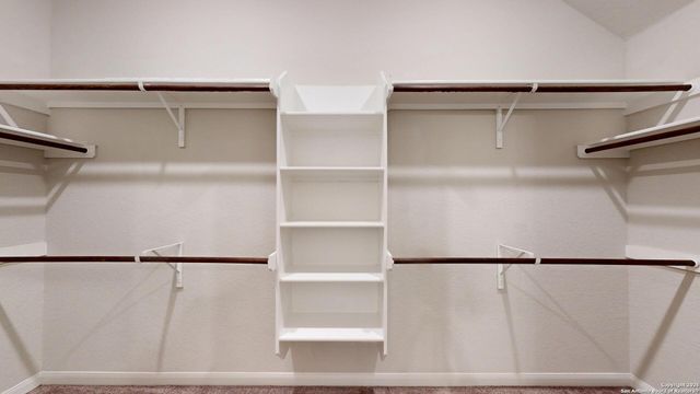 5911 Akin Glen, San Antonio, TX 78261