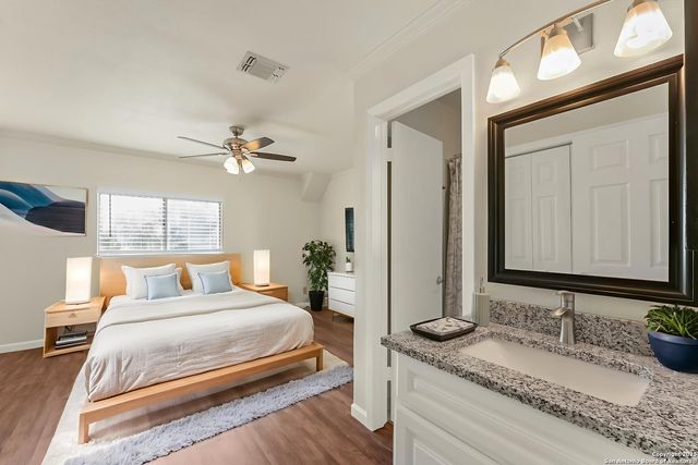 12204 APRICOT DR, San Antonio, TX 78247