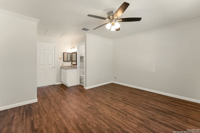 12204 APRICOT DR, San Antonio, TX 78247