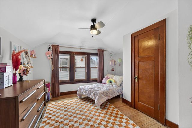 3437 N Cramer STREET, Milwaukee, WI 53211