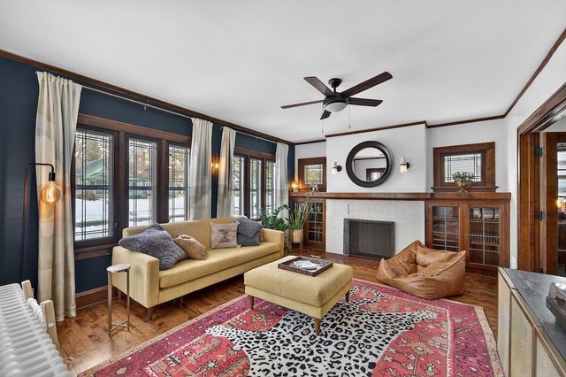 3437 N Cramer STREET, Milwaukee, WI 53211