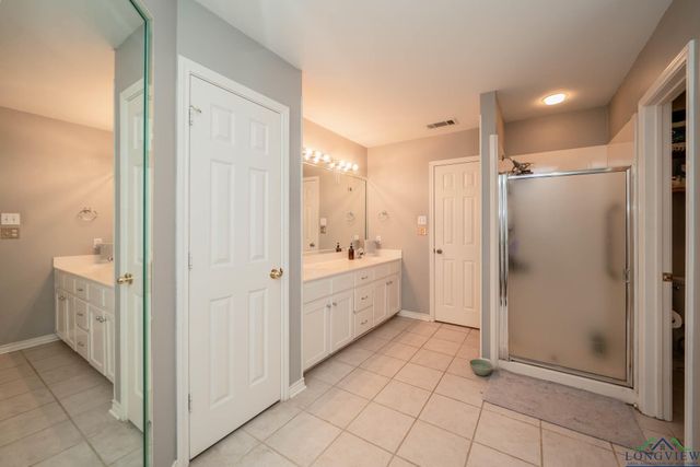 2706 Timberwood Trl, Longview, TX 75605