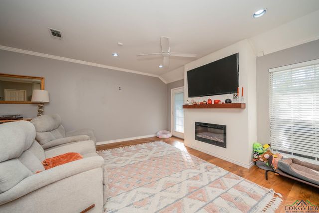 2706 Timberwood Trl, Longview, TX 75605