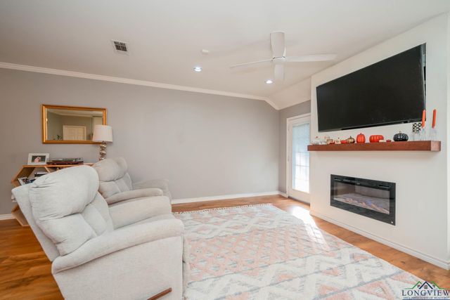 2706 Timberwood Trl, Longview, TX 75605