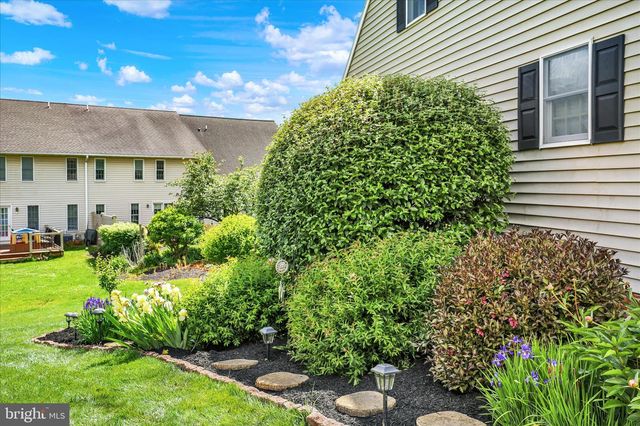 26 GEORGETOWN CT, Mountville, PA 17554