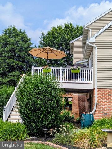 26 GEORGETOWN CT, Mountville, PA 17554