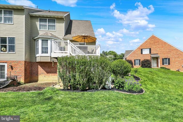 26 GEORGETOWN CT, Mountville, PA 17554