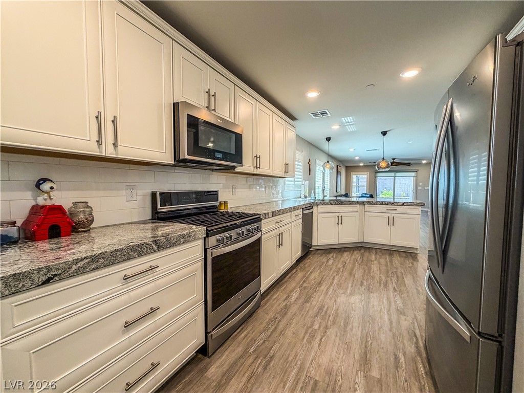 9445 Doe Mountain Court, Las Vegas, NV 89178 — photo 4