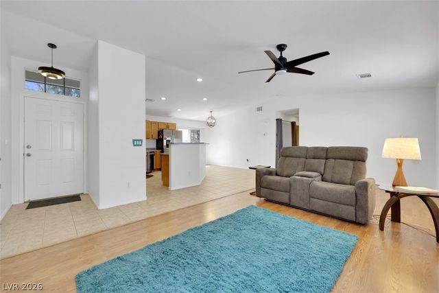 5073 Mascaro Drive, Las Vegas, NV 89122