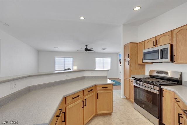 5073 Mascaro Drive, Las Vegas, NV 89122