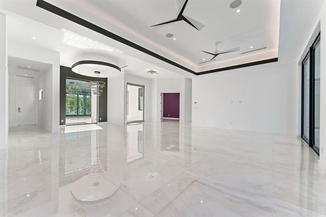 8309 SE RIVERS EDGE Street, Jupiter, FL 33458