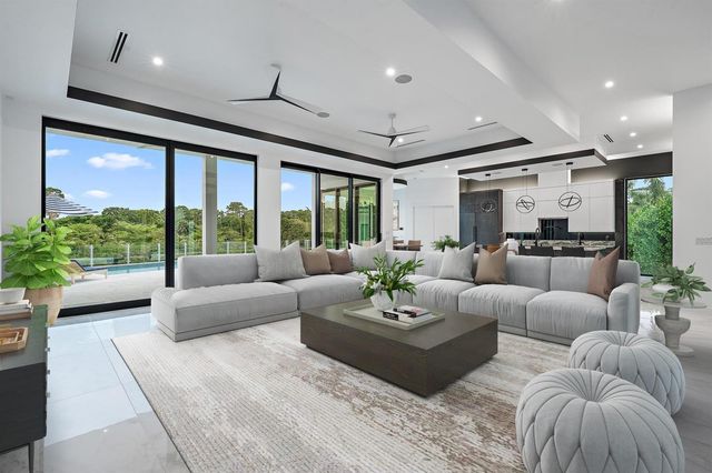 8309 SE RIVERS EDGE Street, Jupiter, FL 33458