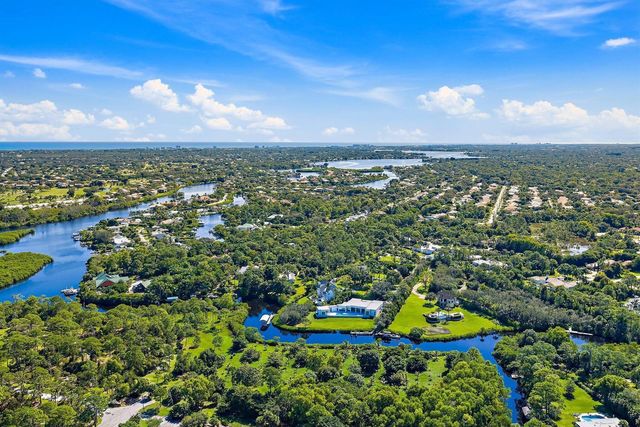 8309 SE RIVERS EDGE Street, Jupiter, FL 33458