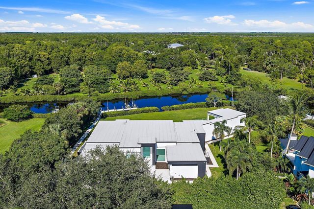 8309 SE RIVERS EDGE Street, Jupiter, FL 33458