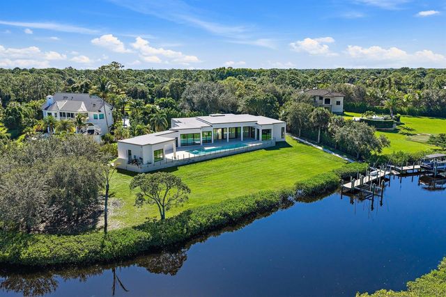 8309 SE RIVERS EDGE Street, Jupiter, FL 33458