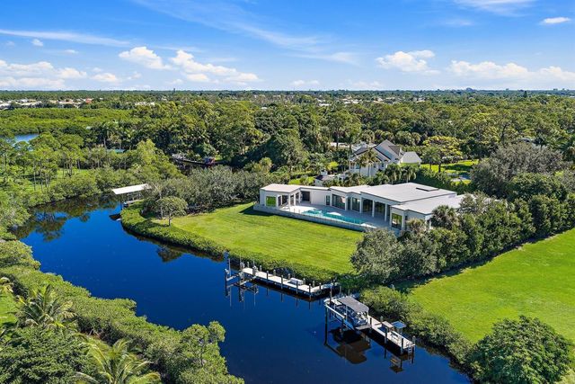 8309 SE RIVERS EDGE Street, Jupiter, FL 33458