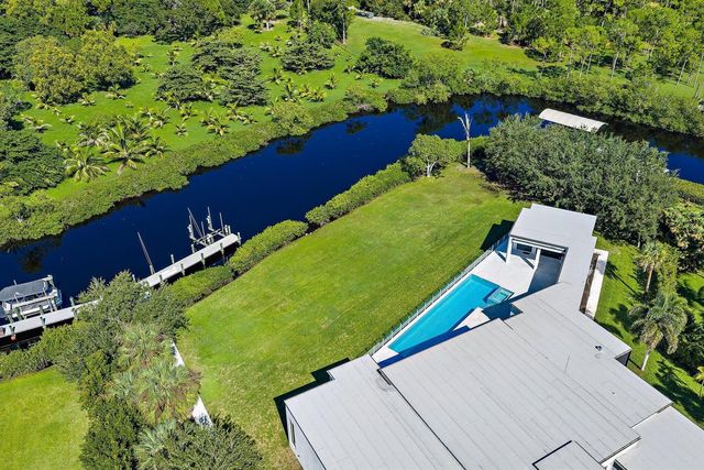 8309 SE RIVERS EDGE Street, Jupiter, FL 33458