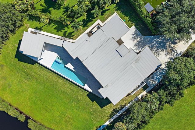 8309 SE RIVERS EDGE Street, Jupiter, FL 33458