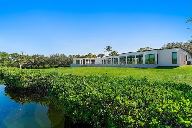 8309 SE RIVERS EDGE Street, Jupiter, FL 33458