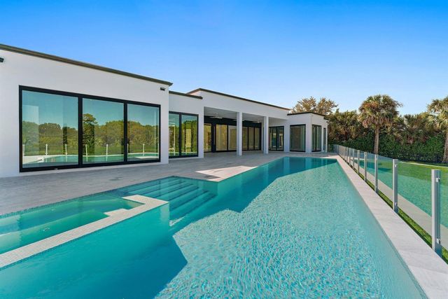 8309 SE RIVERS EDGE Street, Jupiter, FL 33458