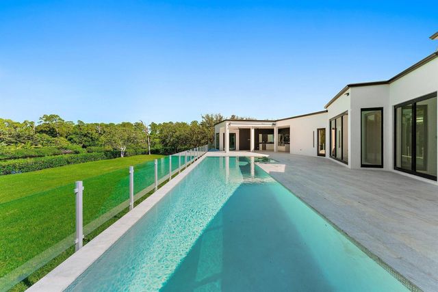 8309 SE RIVERS EDGE Street, Jupiter, FL 33458