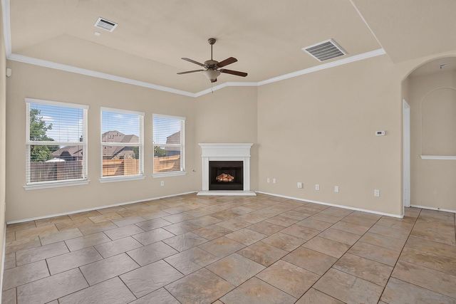 4601 Chestnut Meadows BND, Georgetown, TX 78626
