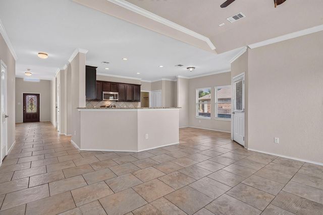 4601 Chestnut Meadows BND, Georgetown, TX 78626