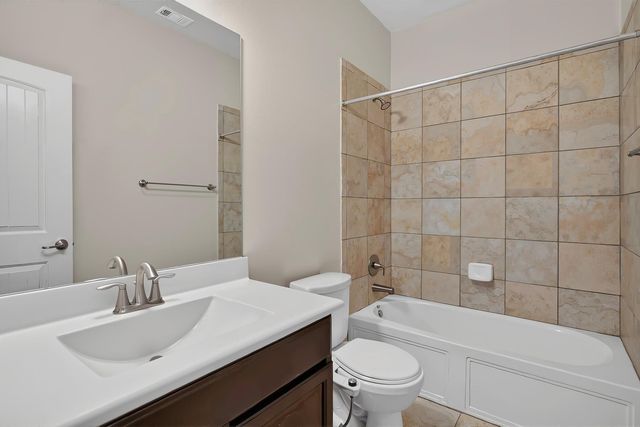 4601 Chestnut Meadows BND, Georgetown, TX 78626