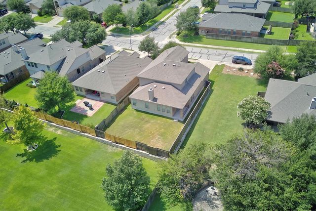 4601 Chestnut Meadows BND, Georgetown, TX 78626