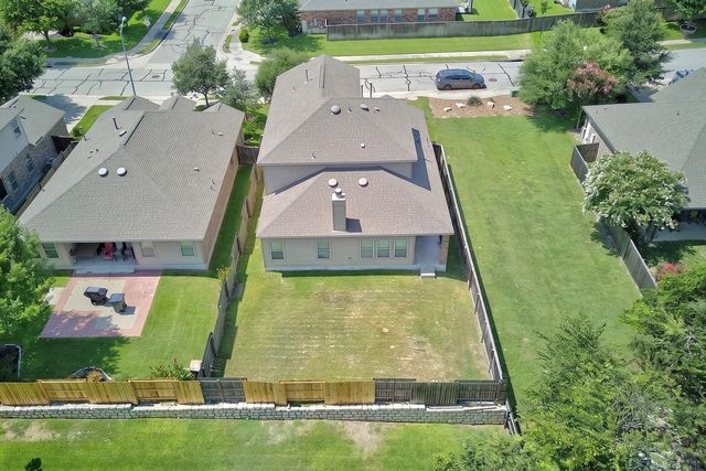 4601 Chestnut Meadows BND, Georgetown, TX 78626