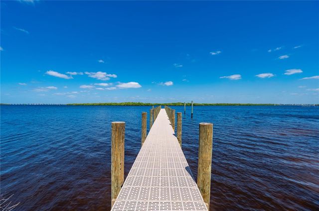 27414 MISTY AVENUE, Punta Gorda, FL 33982